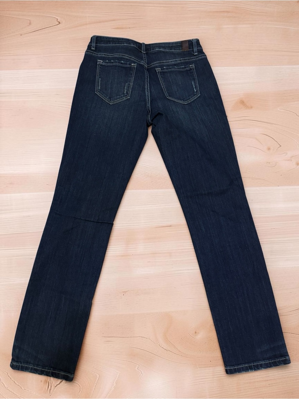 Vera Wang Dark Indigo Straight Leg Jeans